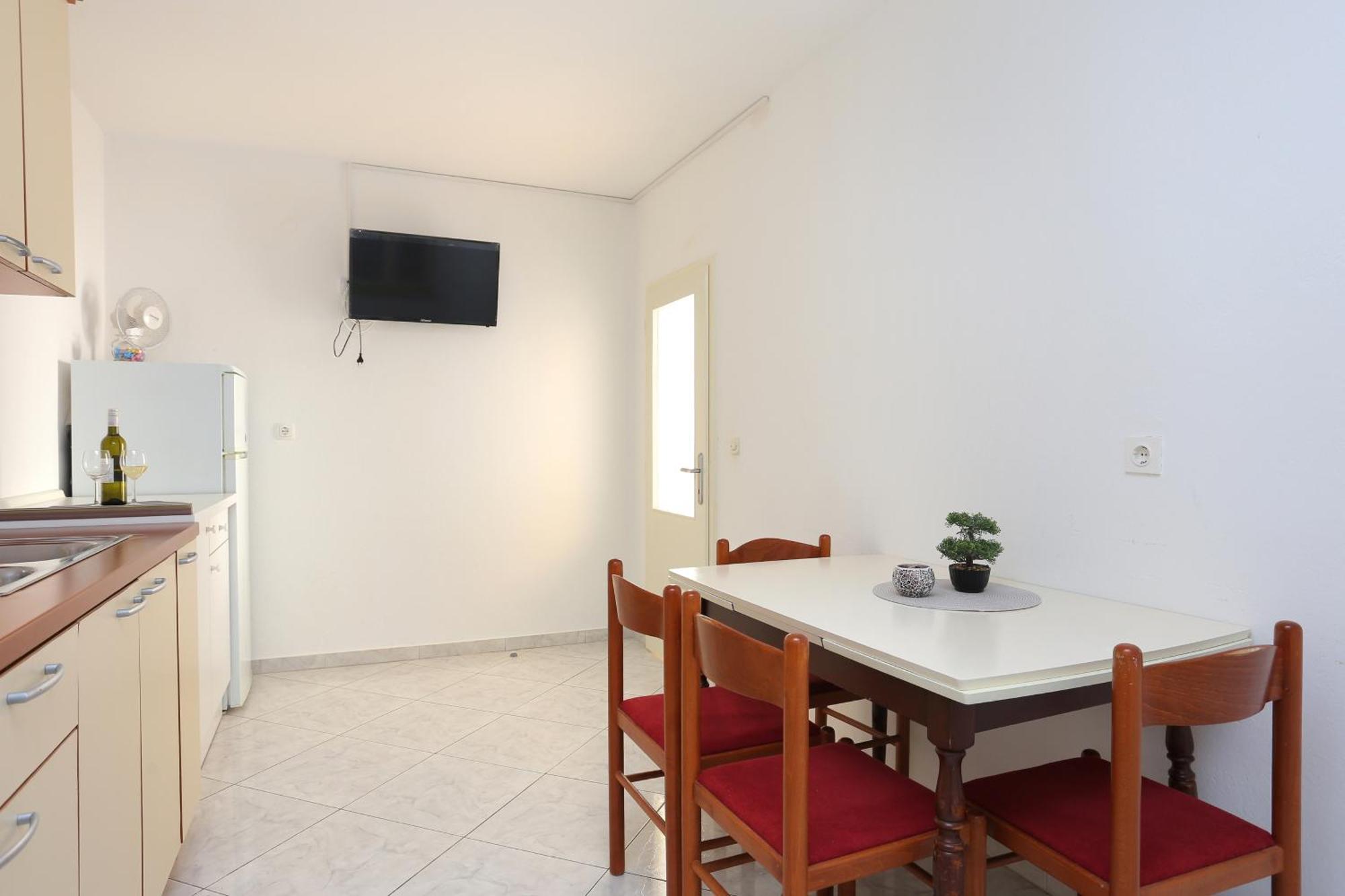 Apartments By The Sea Brela, Makarska - 2718 Rom bilde